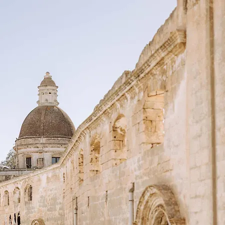 게스트하우스 Dirium - Exclusive 4*