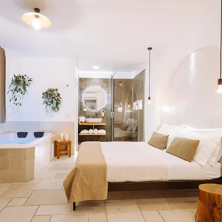 Dirium - Exclusive Maison d'hôtes 4*