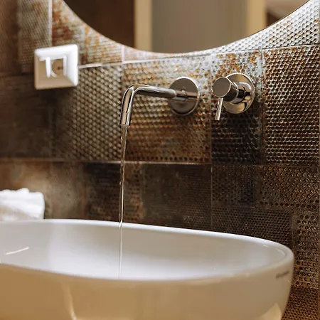 Maison d'hôtes Dirium - Exclusive 4*